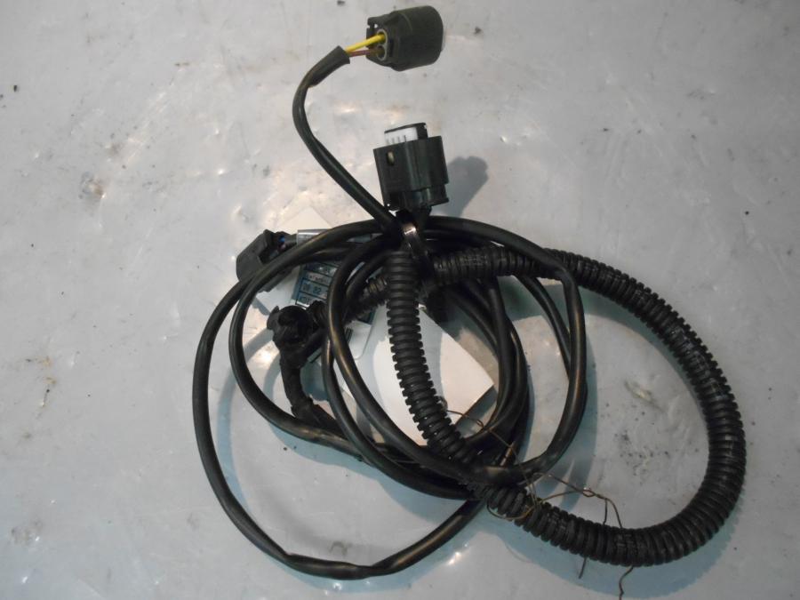 Framsidan på Kabelstam från en BMW R 1200 RS -2016 motorcykel.