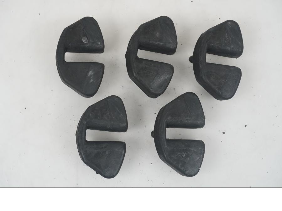 Baksidan på Ryckutjämnare från en Suzuki VZ 800 -1997 motorcykel.