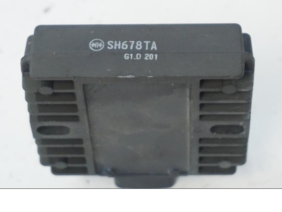 Extrabild2 på Likriktare från en Kawasaki ER-6N -2012 motorcykel.