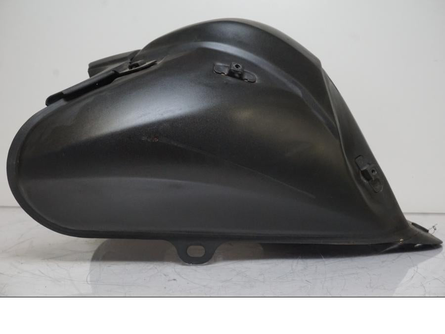 Extrabild3 pÄ <p>Bensintank frÄn Yamaha XT 660 X 2008.</p>
<p>Bucklig, ytrost och lackskador se bilder.</p> motorcykel.