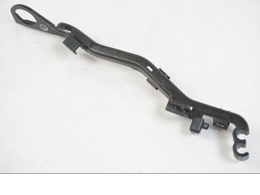 Framsidan på Plast från en BMW R 1250 GS -2021 motorcykel.