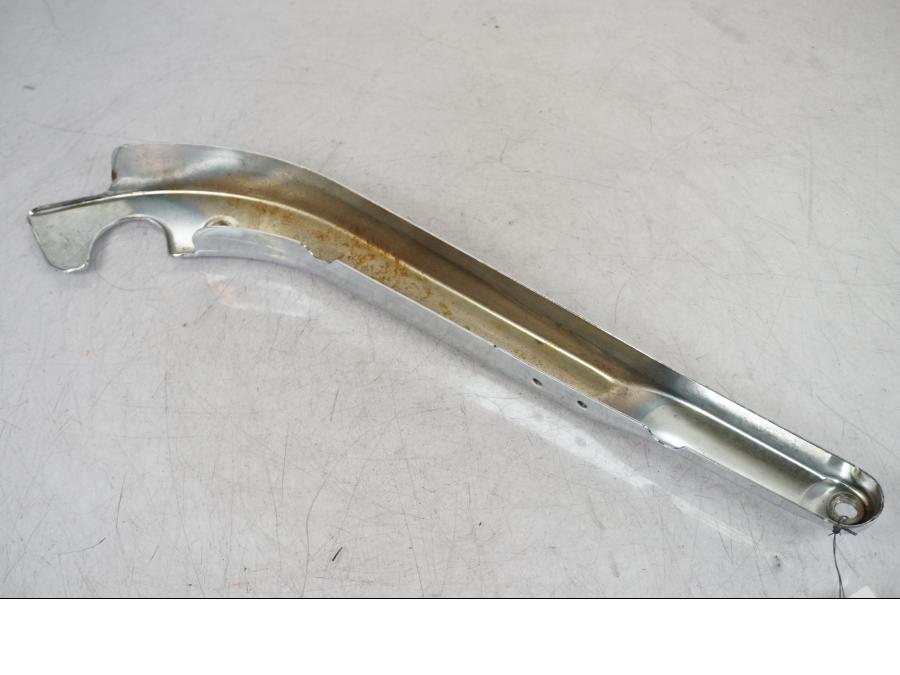 Höger sida på Bakskärmsdekor från en Suzuki VZ 800 -2000 motorcykel.