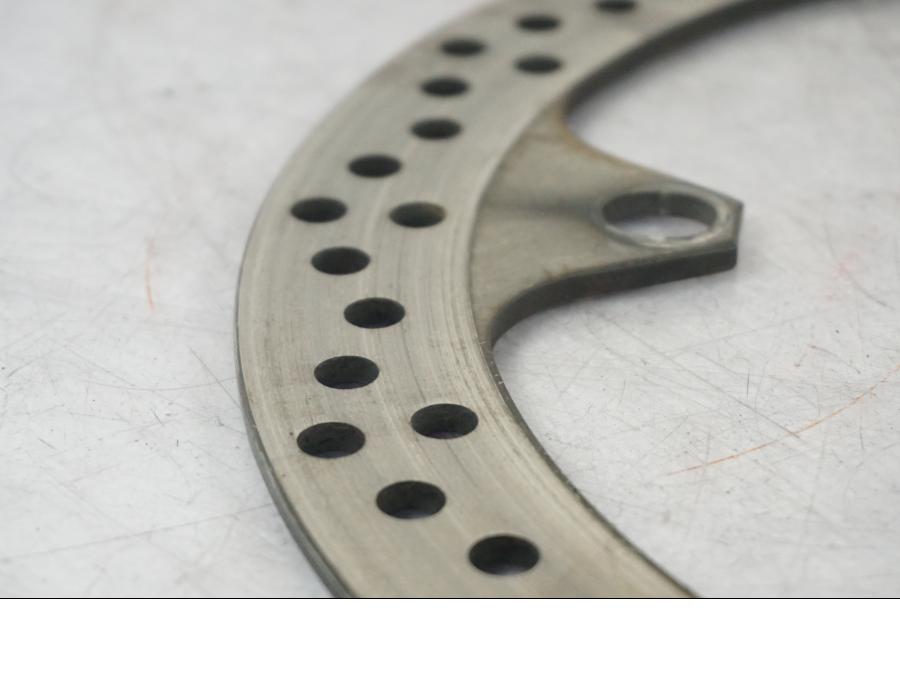 Extrabild2 på Bromsskiva från en BMW R 1200 R -2007 motorcykel.