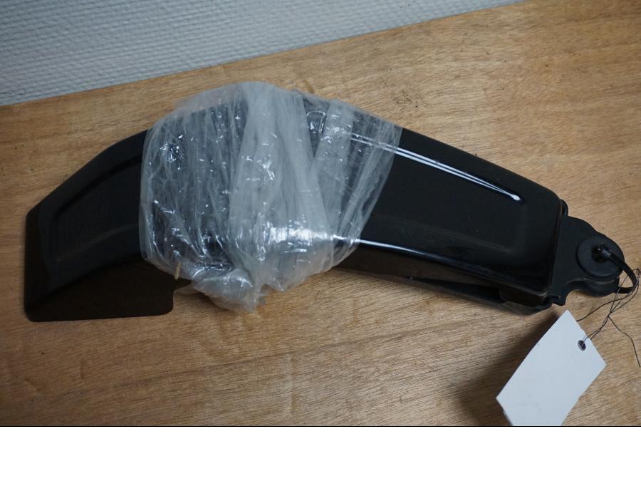 Baksidan på Ramplast från en Suzuki M 1800 -2007 motorcykel.