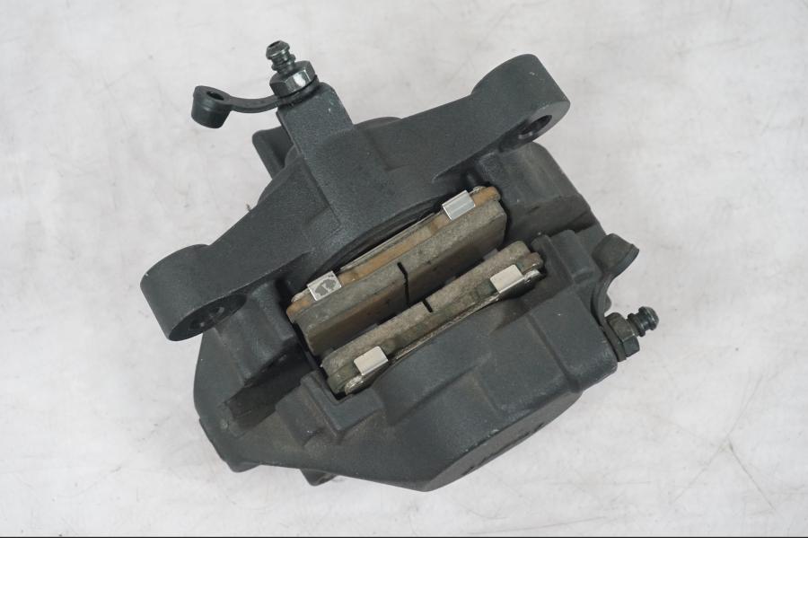 Extrabild2 pÄ Bromsok frÄn en Kawasaki GTR 1400 -2008 motorcykel.