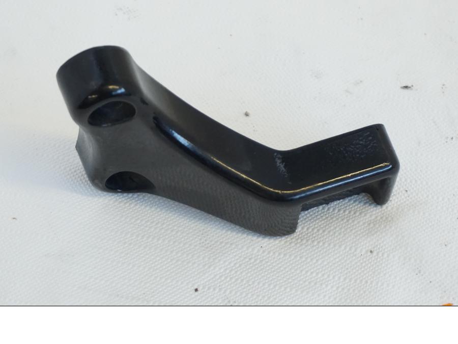 Snett uppifrån på Fotpinnefäste från en Kawasaki VN 1500 Mean Streak -2002 motorcykel.