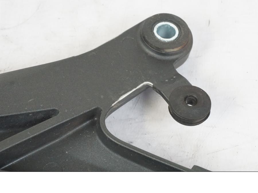 Extrabild4 pÄ FotpinnefÀste frÄn en Kawasaki ER-6N -2016 motorcykel.