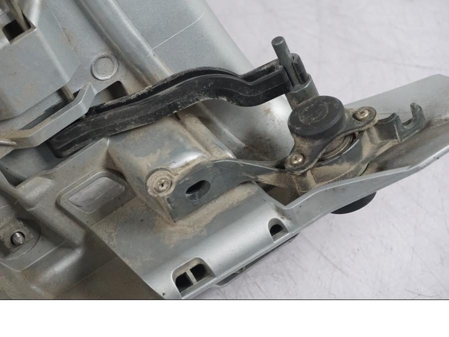 Extrabild6 på Sadelfäste från en BMW R 1200 GS -2005 motorcykel.