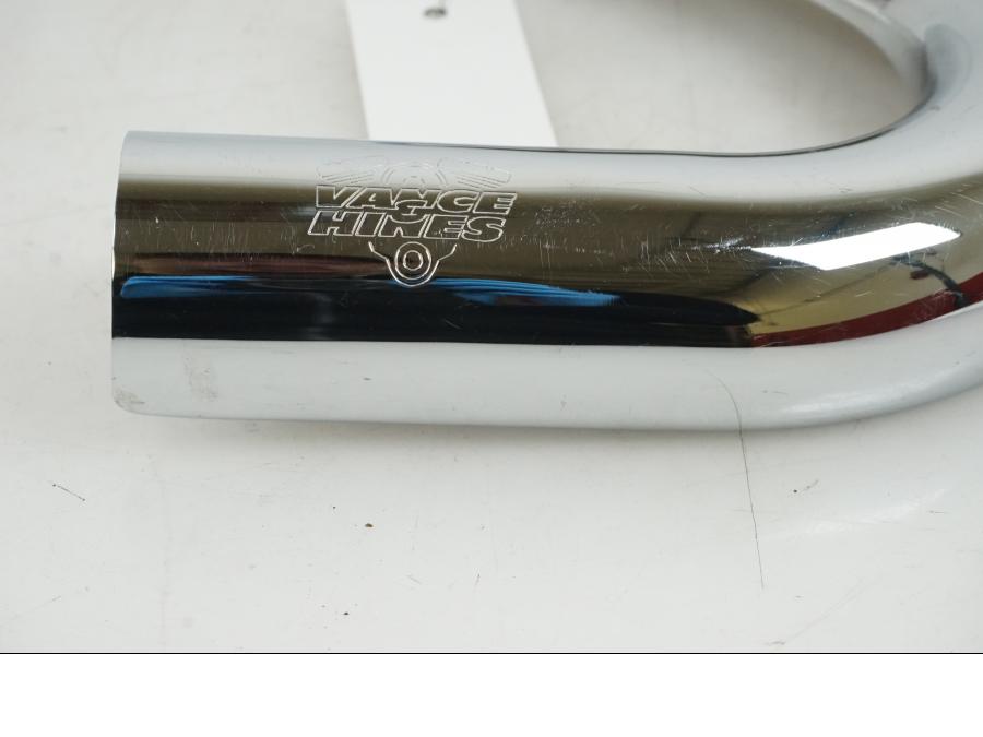 Höger sida på Värmeskydd från en H-D Harley diverse -2001 motorcykel.