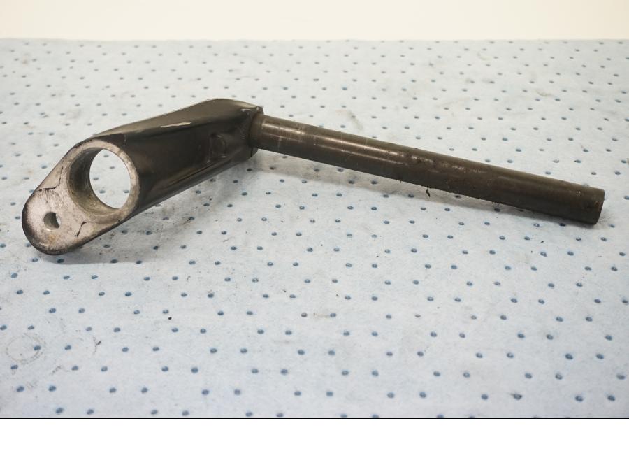 Baksidan på Styre från en Suzuki GSX 550 -1985 motorcykel.