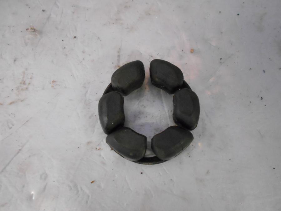 Framsidan på Ryckutjämnare från en BMW K 1200 LT -2007 motorcykel.