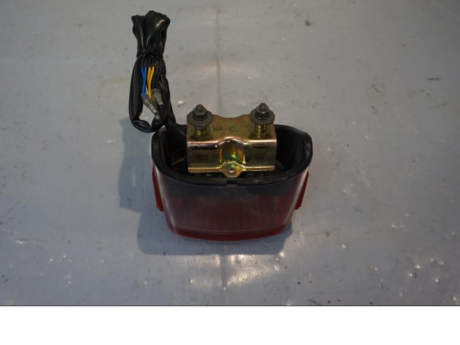 Baksidan på Baklampa från en Yamaha V-MAX 1200 -2001 motorcykel.