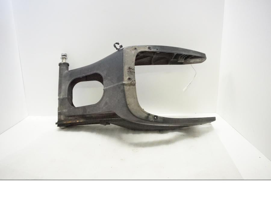 Vänster sida på Sving från en Yamaha FZ1-S -2006 motorcykel.