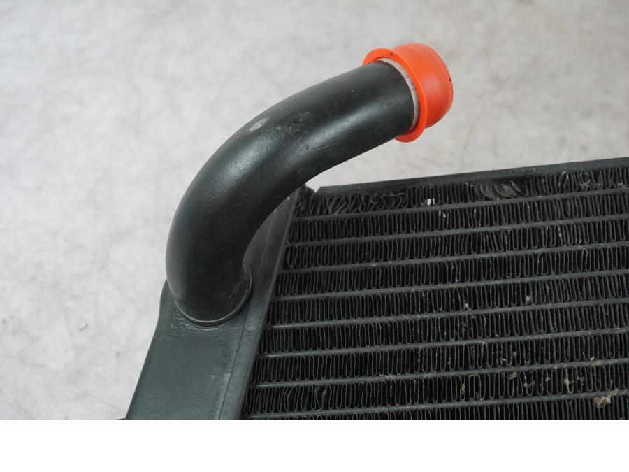 Extrabild4 på Vattenkyl från en Buell 1125 R -2008 motorcykel.