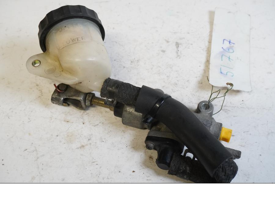 Baksidan pÄ Bromshuvudcylinder frÄn en Honda XL 1000 V -1999 motorcykel.