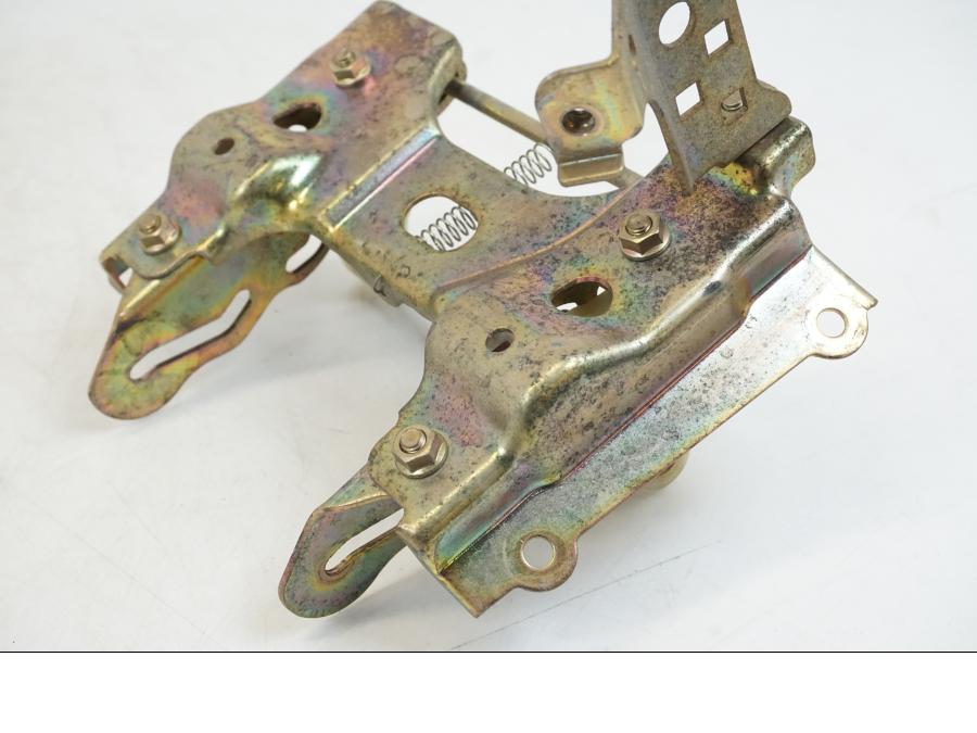 Snett uppifrån på Sadelfäste från en Honda ST 1300 -2002 motorcykel.