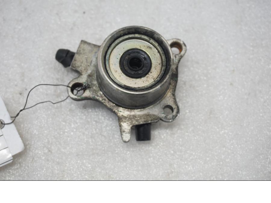 Baksidan pÄ Kopplingslavcylinder frÄn en Honda CBR 1100 XX -1998 motorcykel.