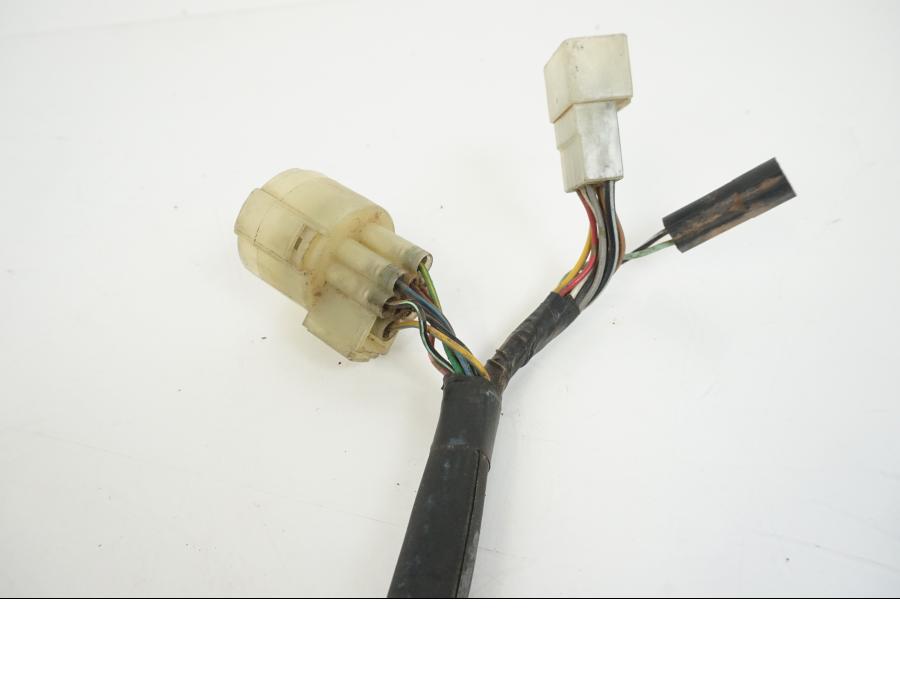 Extrabild2 på Kabelstam från en Suzuki GSX-R 750 -2001 motorcykel.