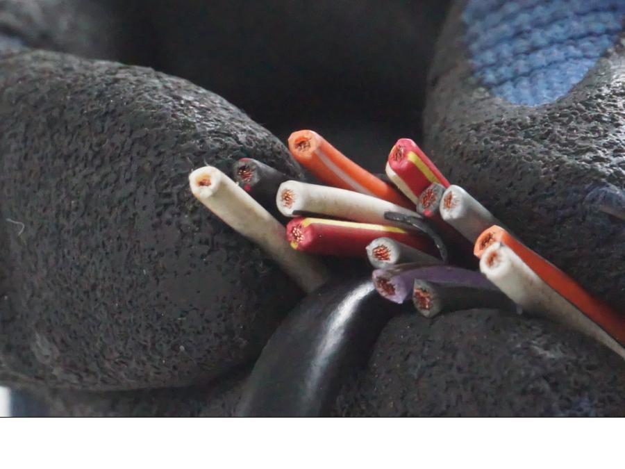 Extrabild4 på Styrelreglage från en H-D Softail FXCW Rocker -2008 motorcykel.