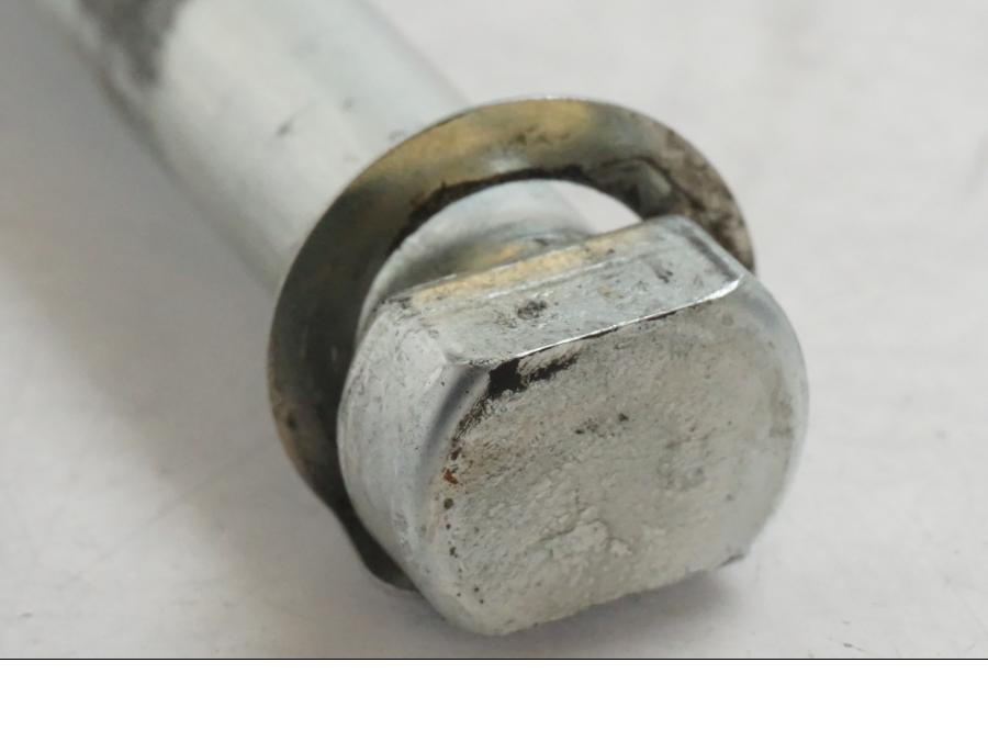 Höger sida på Axel från en Yamaha MT-09 -2019 motorcykel.