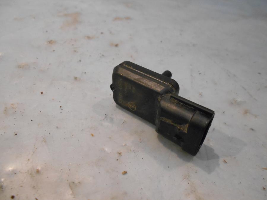 Framsidan på Mapsensor från en Suzuki DL 650 -2013 motorcykel.