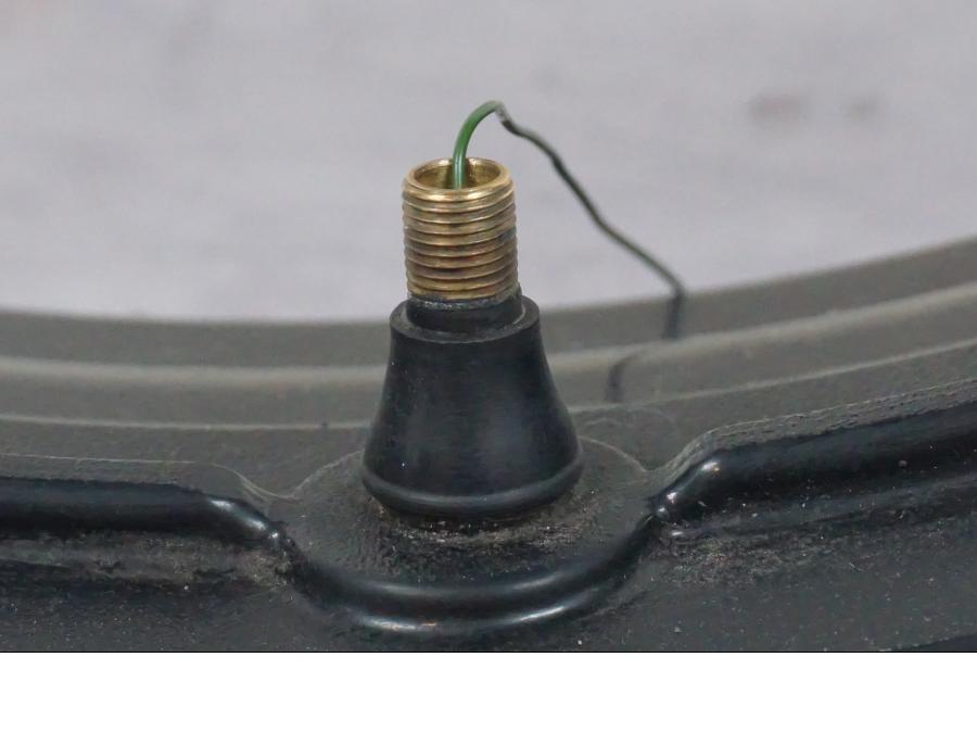 Extrabild6 på Fälg från en Honda CBR 1000 RR -2004 motorcykel.