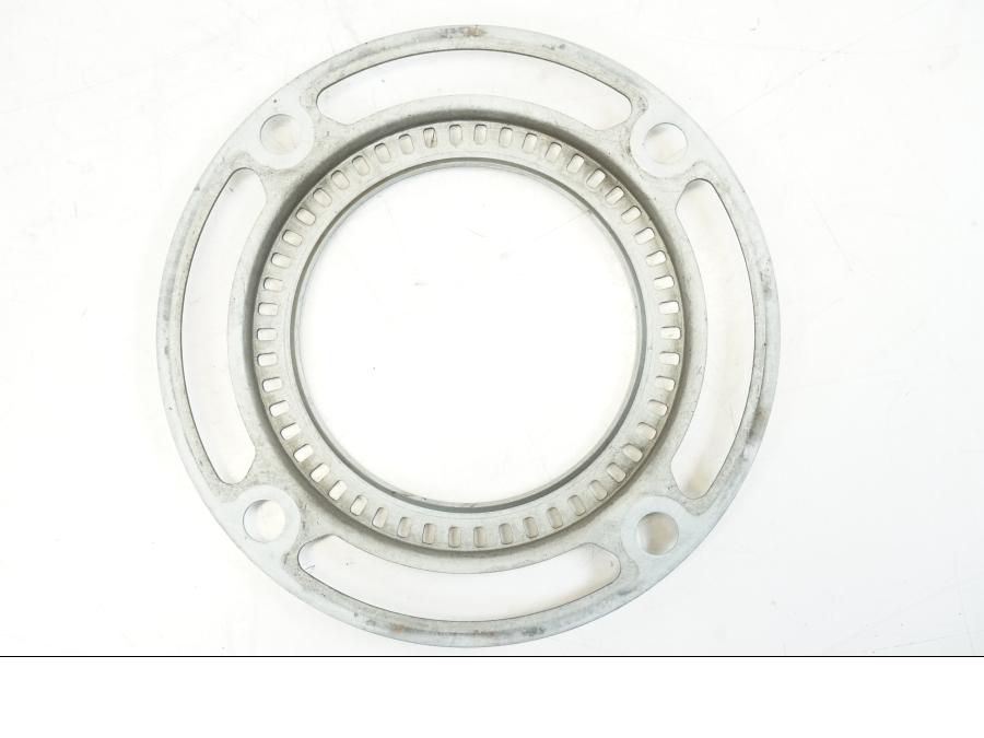 Höger sida på ABS krans från en Honda CBR 650 R -2019 motorcykel.