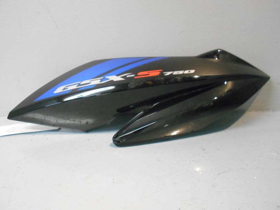 Baksidan på Sidopanel från en Suzuki GSX 750 -2017 motorcykel.