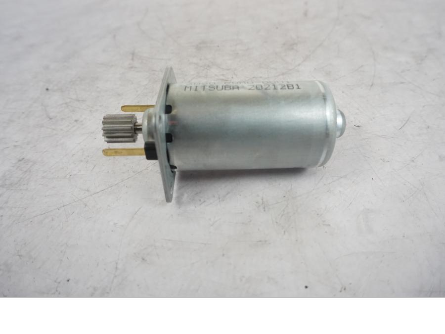 Snett uppifrån på Spjällhusmotor från en KTM 1290 Super Duke R -2021 motorcykel.