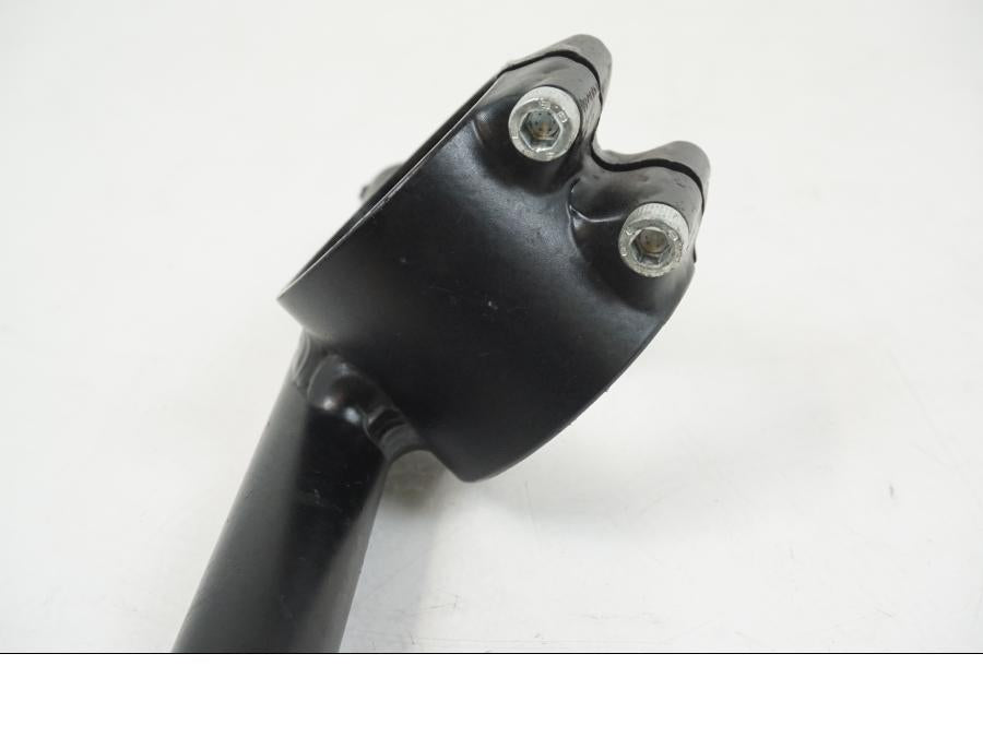 Extrabild2 på Styre från en Aprilia RS 250 -1998 motorcykel.