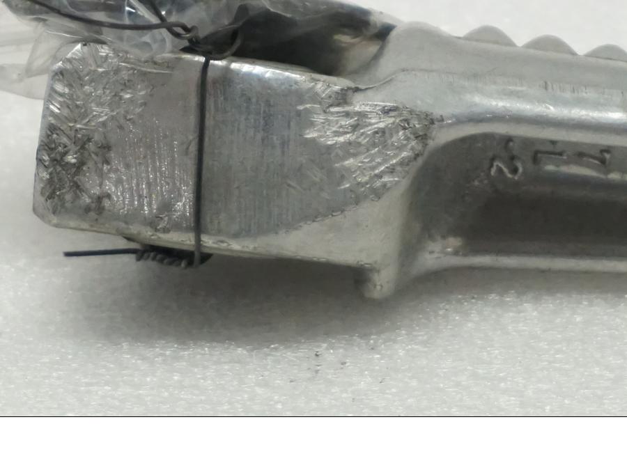 Höger sida på Fotpinne från en Honda CBR 900 RR -1998 motorcykel.