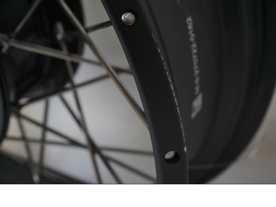 Extrabild6 på Fälg från en BMW R 1250 GS -2018 motorcykel.