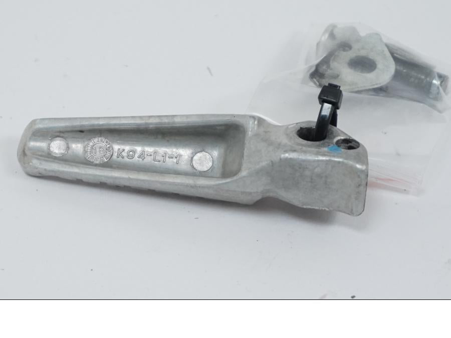 Extrabild2 på Fotpinne från en Honda CB 650 R -2019 motorcykel.