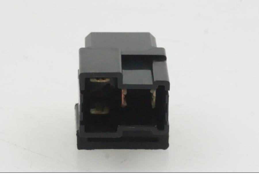 Baksidan på Relä från en KTM 1290 Super Duke -2019 motorcykel.