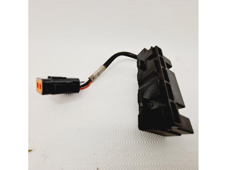 Höger sida på Kontrollampor från en H-D Softail Night Train EFI FXSTBI -2006 motorcykel.