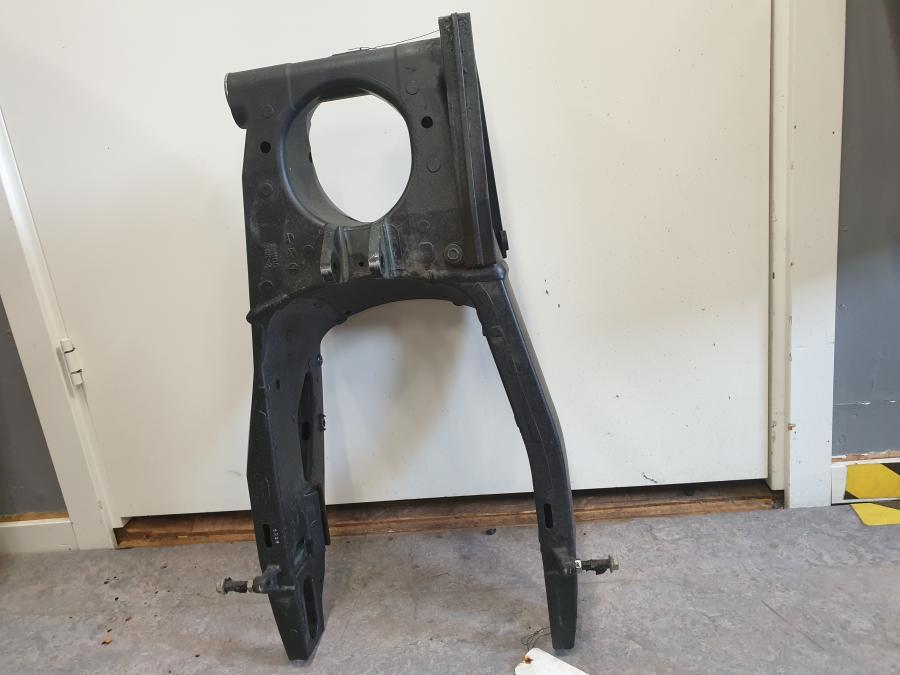 Snett nerifrån på Sving från en Suzuki GSX-R 1000 -2007 motorcykel.