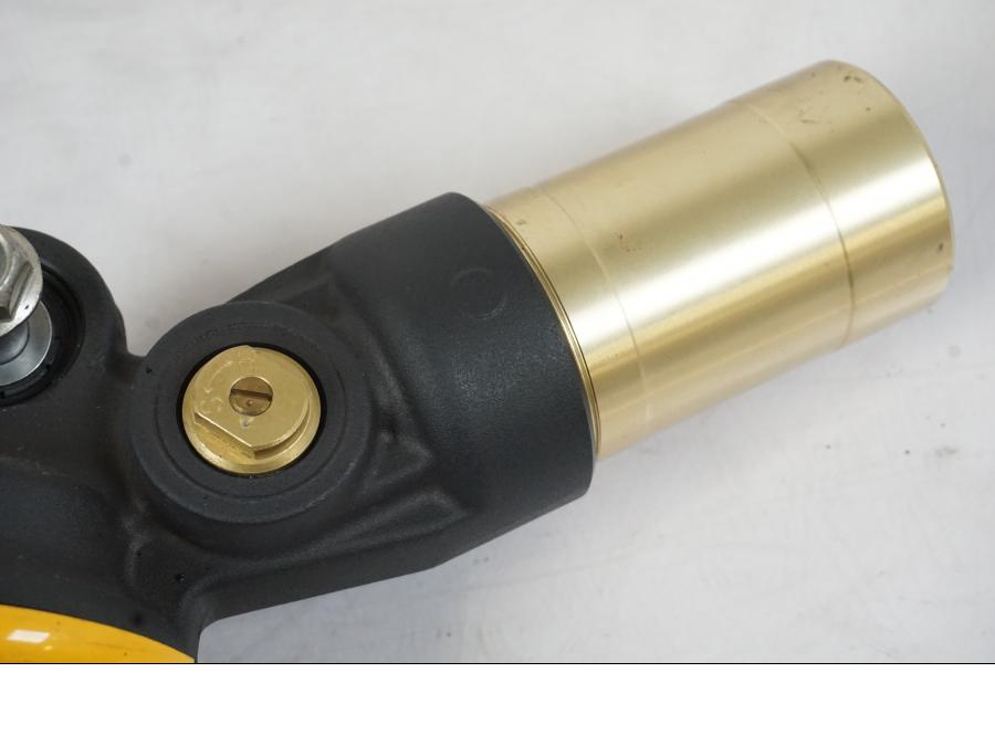 Extrabild1 på Stötdämpare från en Honda CBR 1000 RR -2007 motorcykel.