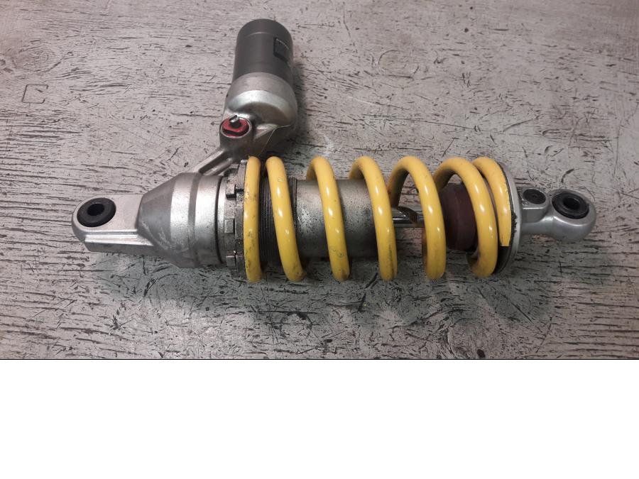 Framsidan på Stötdämpare från en Ducati 848 -2010 motorcykel.