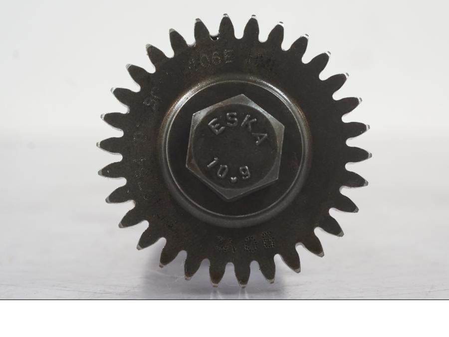 Snett nerifrån på Kamaxel från en BMW R 1200 GS -2018 motorcykel.