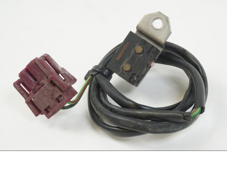 Extrabild2 på Bromsljuskontakt från en BMW F 650 CS -2002 motorcykel.