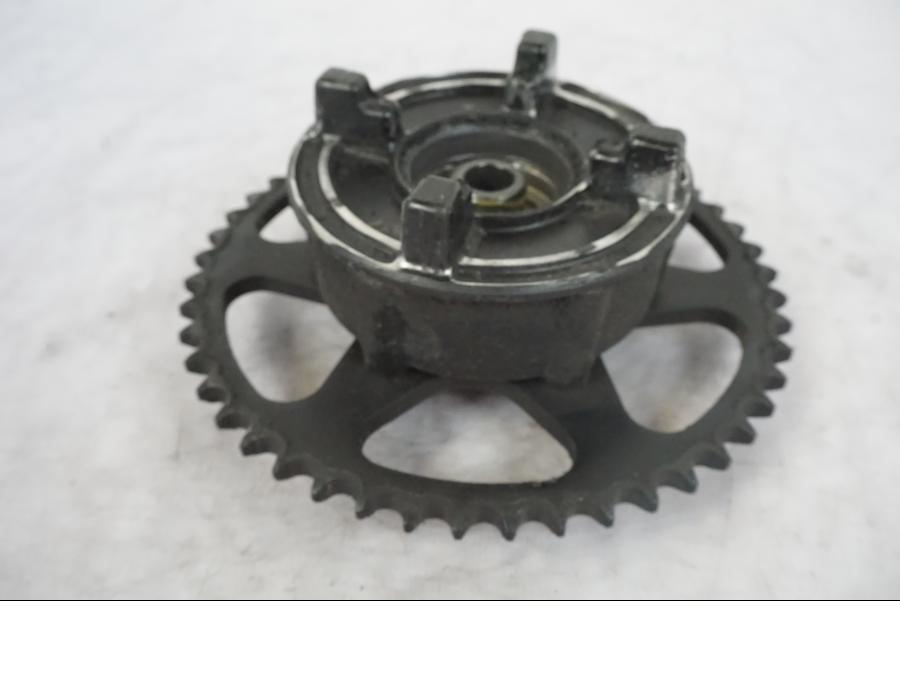 Vänster sida på Drevfäste från en Yamaha YZF-R 125 -2008 motorcykel.