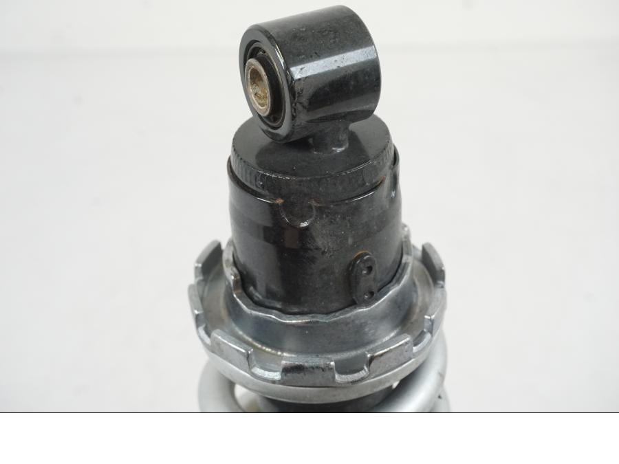 Extrabild1 på Stötdämpare från en Yamaha MT-07 -2019 motorcykel.