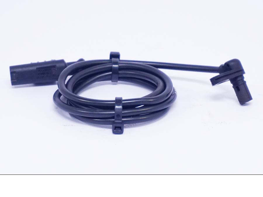 Baksidan på ABS givare från en BMW G 650 GS -2011 motorcykel.