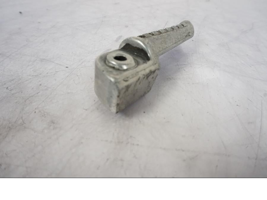 Snett uppifrån på Fotpinne från en Kawasaki ER-6N -2008 motorcykel.