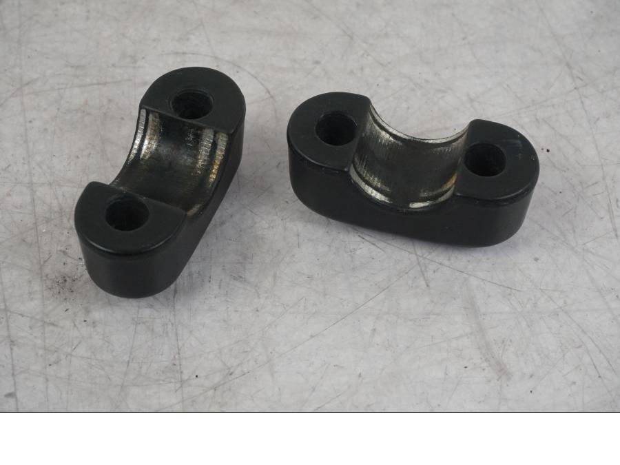 Höger sida på Styrfäste från en BMW R 1100 GS -1998 motorcykel.