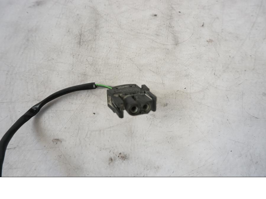 Vänster sida på Bromsljuskontakt från en BMW R 1150 GS -2002 motorcykel.