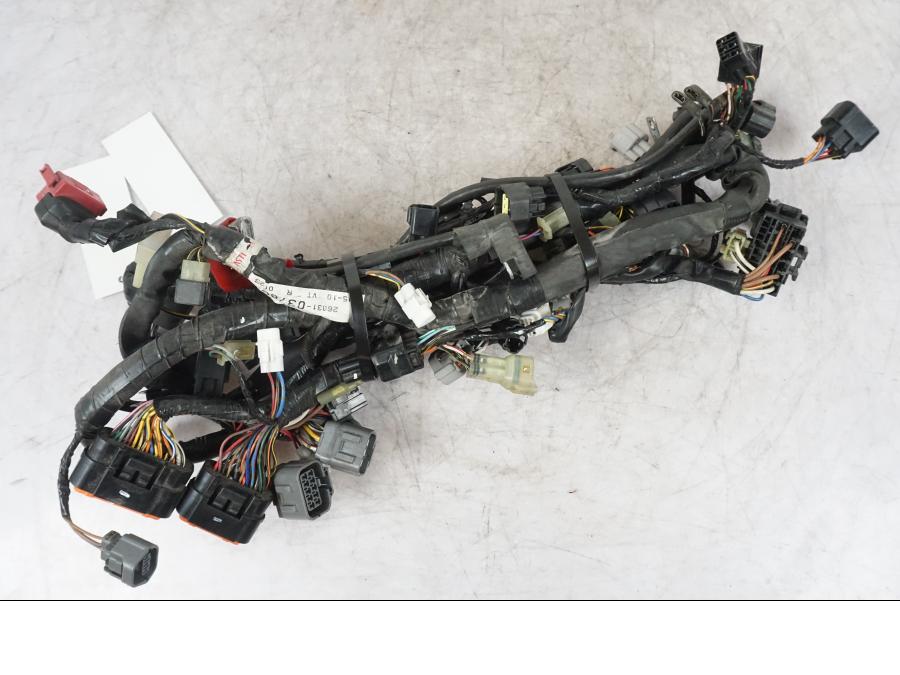 Extrabild6 på Kabelstam från en Kawasaki ZX-6R -2006 motorcykel.