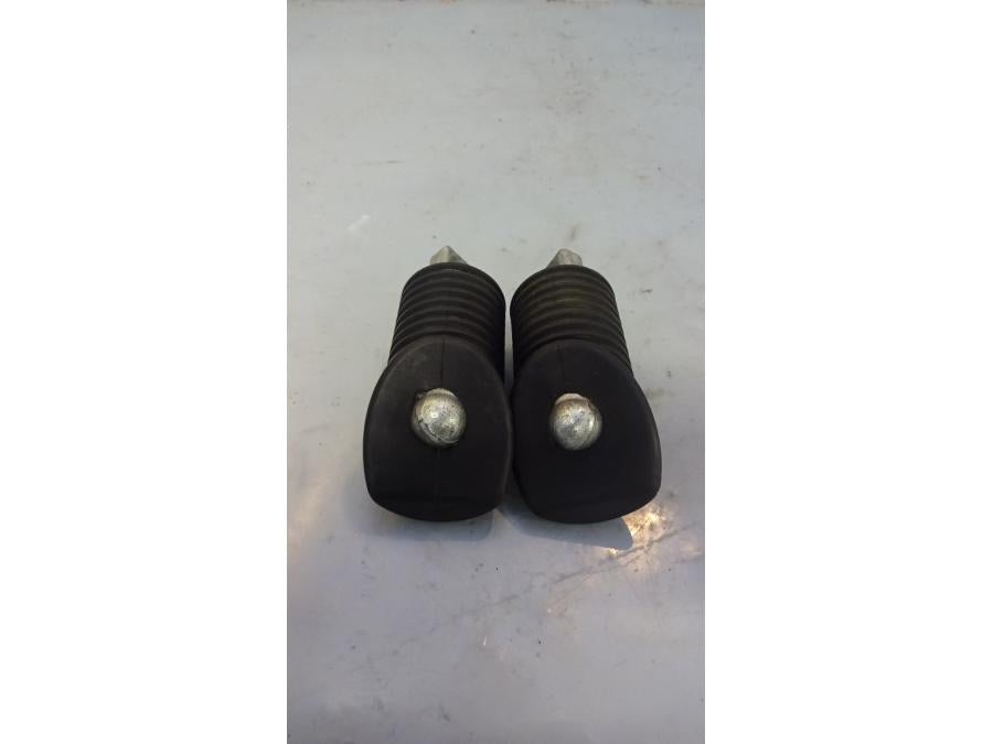 Baksidan på Fotpinne från en H-D Harley diverse -2010 motorcykel.