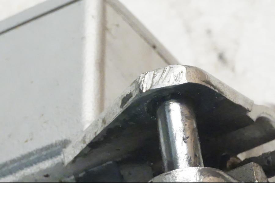 Höger sida på Kopplingshuvudcylinder från en Kawasaki VN 1500 Mean Streak -2003 motorcykel.