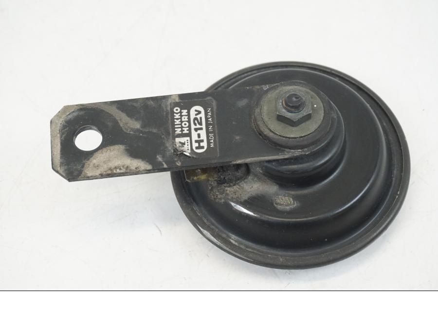 Höger sida på Signalhorn / Tuta från en Triumph TT 600 -2002 motorcykel.